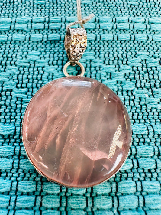 Rose quartz pendant