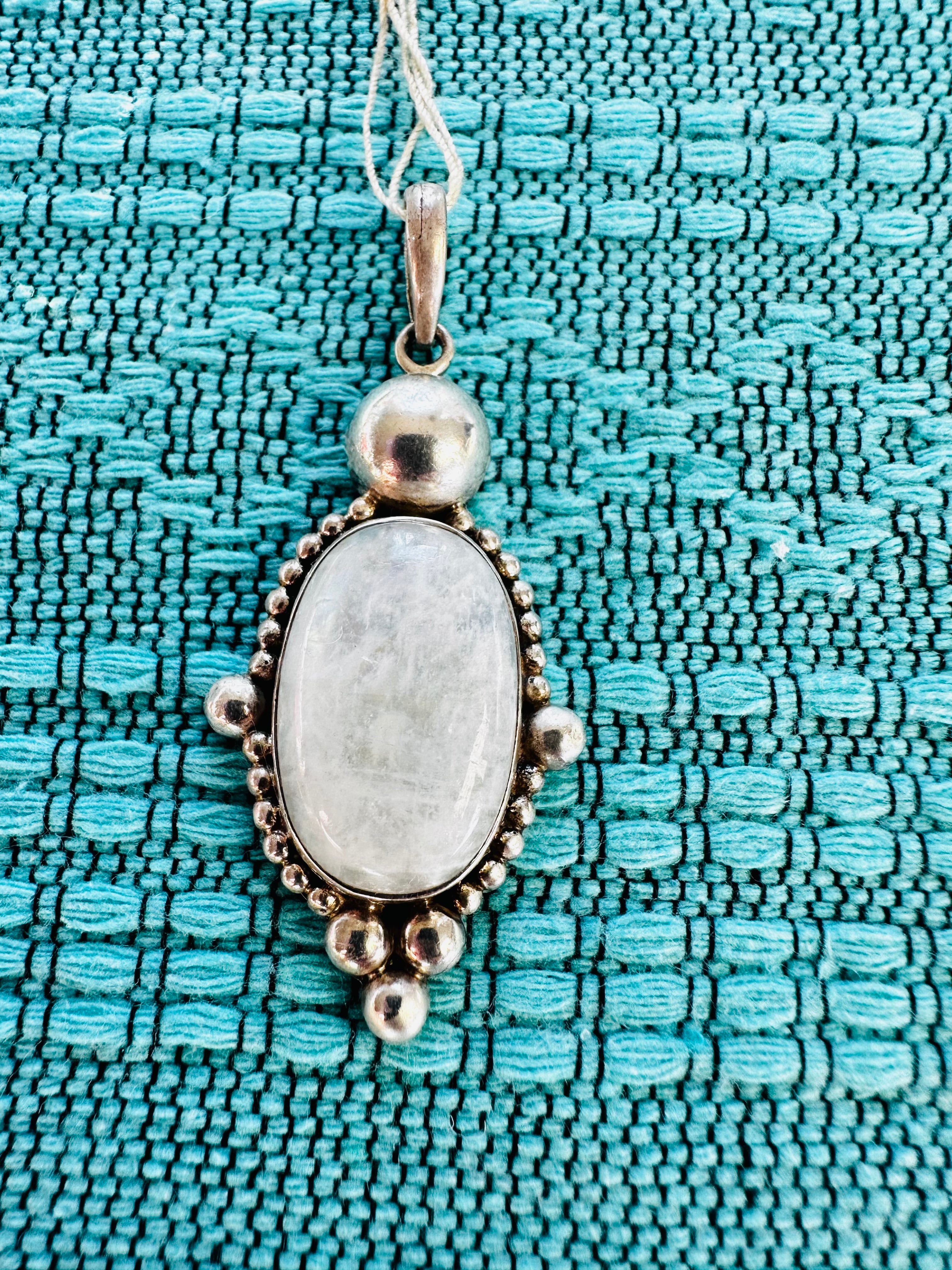 Colgante piedra luna